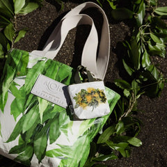 Lei Lehua Mamo by Aloha De Mele Tiny Tripper in Lehua Mamo